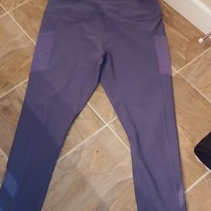 Light gray XL mondetta legging capris